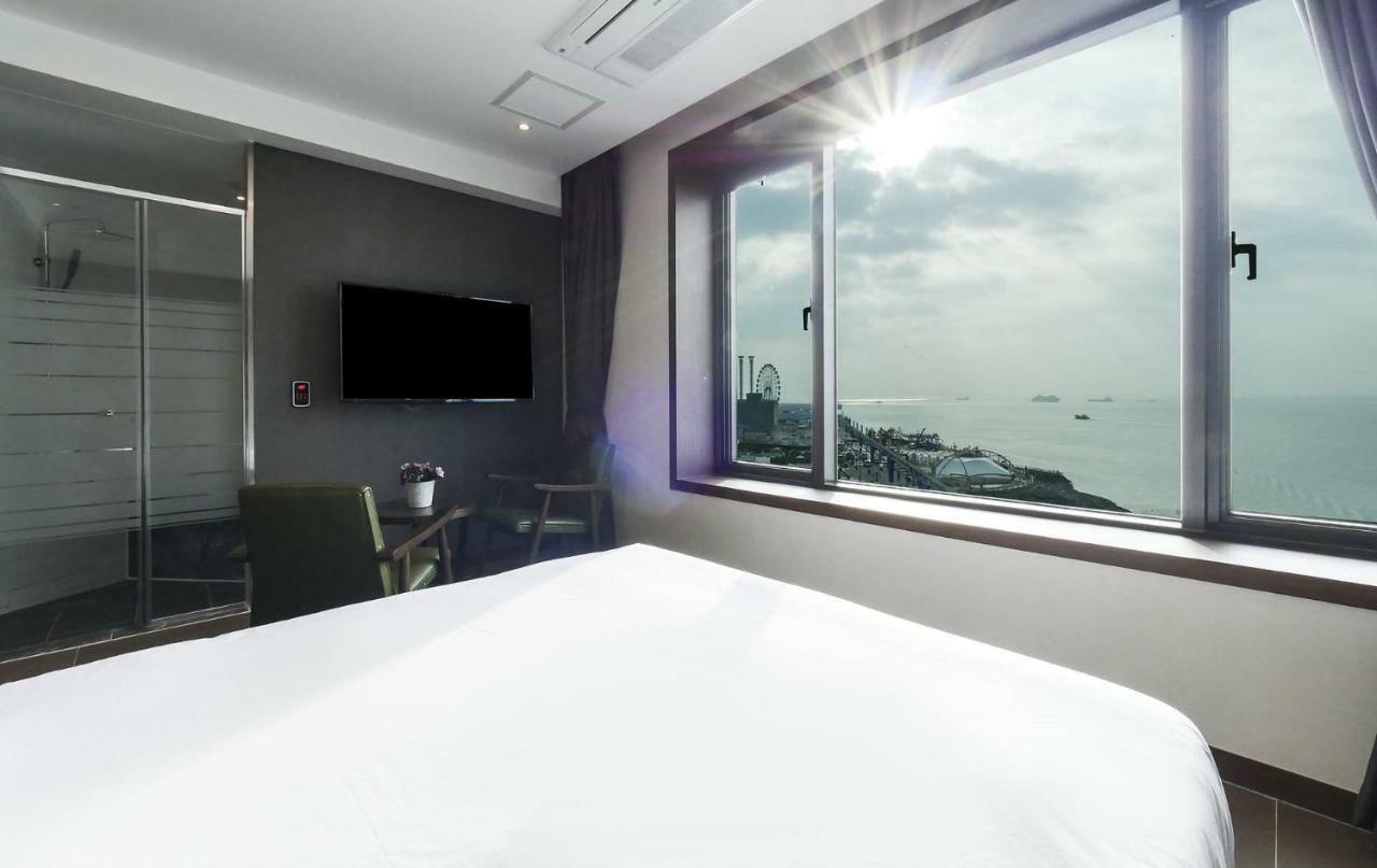 Incheon Blue Marine Hotel Exteriör bild